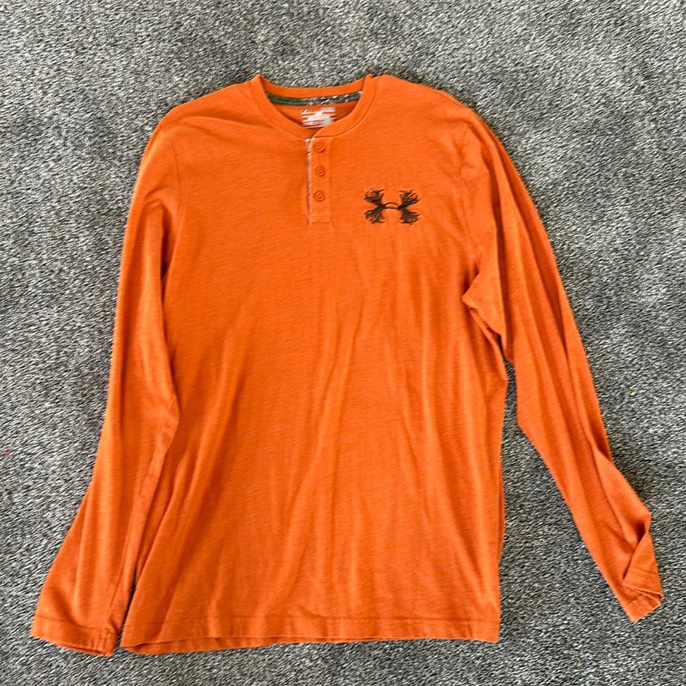 Under Armour Long Sleeve- XL